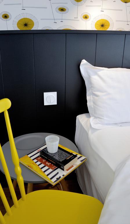 Logis Hotel Du Port Plobannalec 外观 照片
