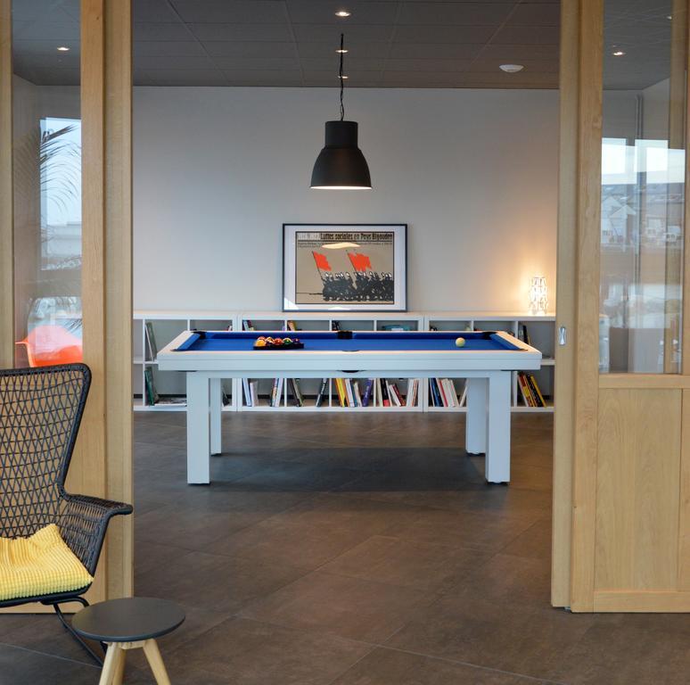 Logis Hotel Du Port Plobannalec 外观 照片